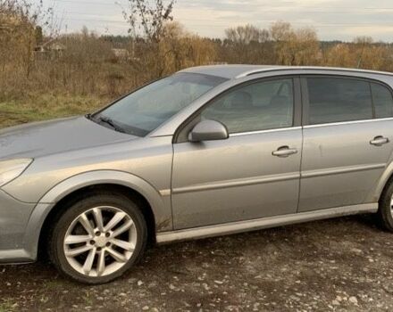 Серый Опель Сигнум, объемом двигателя 1.9 л и пробегом 363 тыс. км за 2601 $, фото 1 на Automoto.ua