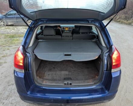 Синий Опель Сигнум, объемом двигателя 2.2 л и пробегом 180 тыс. км за 1999 $, фото 21 на Automoto.ua