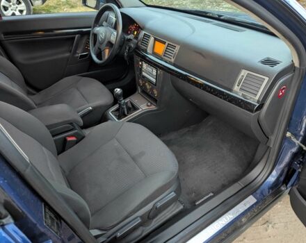 Синій Опель Сігнум, об'ємом двигуна 2.2 л та пробігом 180 тис. км за 1999 $, фото 18 на Automoto.ua