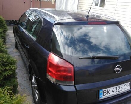 Синий Опель Сигнум, объемом двигателя 2.2 л и пробегом 363 тыс. км за 3200 $, фото 3 на Automoto.ua