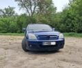 Синий Опель Сигнум, объемом двигателя 2 л и пробегом 370 тыс. км за 4000 $, фото 1 на Automoto.ua
