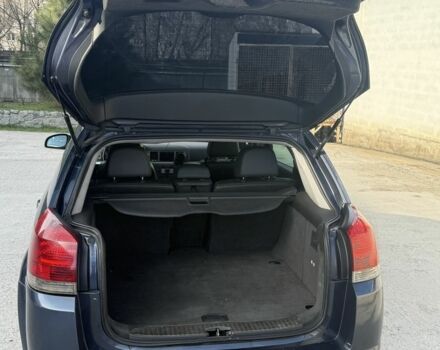 Синий Опель Сигнум, объемом двигателя 3 л и пробегом 247 тыс. км за 5500 $, фото 6 на Automoto.ua