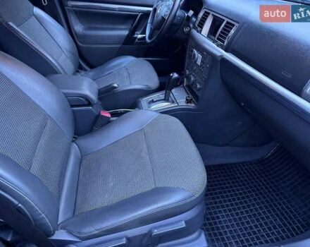 Синий Опель Сигнум, объемом двигателя 2.96 л и пробегом 246 тыс. км за 5500 $, фото 39 на Automoto.ua