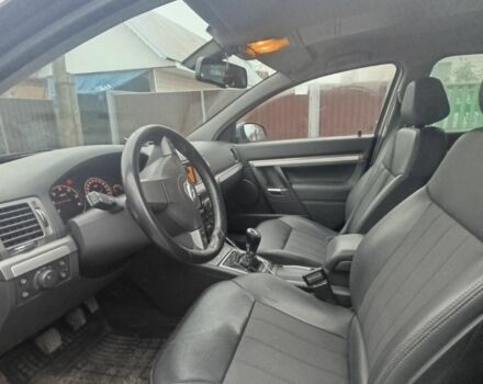 Синий Опель Сигнум, объемом двигателя 1.9 л и пробегом 193 тыс. км за 6000 $, фото 4 на Automoto.ua