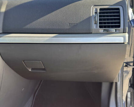 Синий Опель Сигнум, объемом двигателя 1.91 л и пробегом 227 тыс. км за 6900 $, фото 19 на Automoto.ua