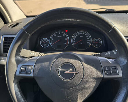 Синий Опель Сигнум, объемом двигателя 1.91 л и пробегом 227 тыс. км за 6900 $, фото 26 на Automoto.ua