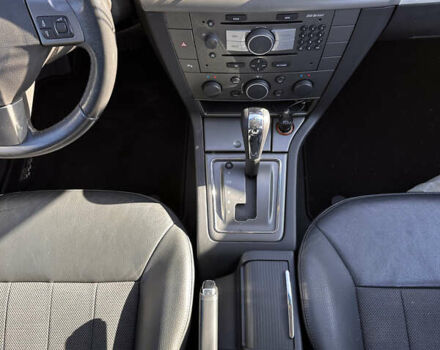 Синий Опель Сигнум, объемом двигателя 1.91 л и пробегом 227 тыс. км за 6900 $, фото 24 на Automoto.ua