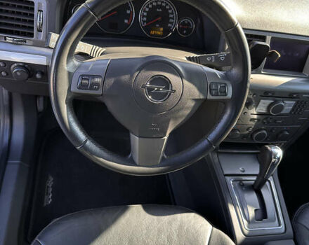 Синий Опель Сигнум, объемом двигателя 1.91 л и пробегом 227 тыс. км за 6900 $, фото 10 на Automoto.ua