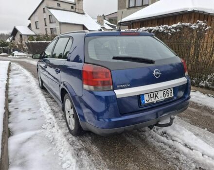 Синий Опель Сигнум, объемом двигателя 2.2 л и пробегом 300 тыс. км за 2150 $, фото 3 на Automoto.ua