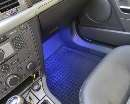 Синий Опель Сигнум, объемом двигателя 1.9 л и пробегом 215 тыс. км за 7800 $, фото 6 на Automoto.ua