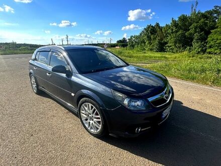 Синий Опель Сигнум, объемом двигателя 1.9 л и пробегом 300 тыс. км за 5200 $, фото 1 на Automoto.ua
