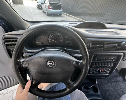 Синий Опель Синтра, объемом двигателя 2.2 л и пробегом 380 тыс. км за 2650 $, фото 24 на Automoto.ua