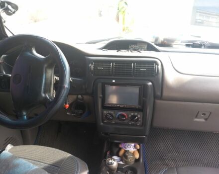 Синий Опель Синтра, объемом двигателя 2.2 л и пробегом 33 тыс. км за 3000 $, фото 5 на Automoto.ua