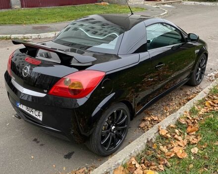 Черный Опель Тигра, объемом двигателя 1.8 л и пробегом 167 тыс. км за 5000 $, фото 3 на Automoto.ua