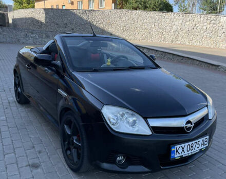 Чорний Опель Тігра, об'ємом двигуна 1.25 л та пробігом 180 тис. км за 3900 $, фото 2 на Automoto.ua