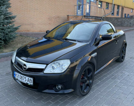 Чорний Опель Тігра, об'ємом двигуна 1.25 л та пробігом 180 тис. км за 3900 $, фото 11 на Automoto.ua