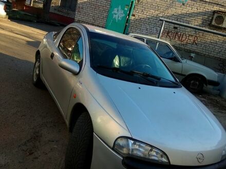 Опель Тигра 1998 в Онуфриевке на Automoto.ua Опель Тигра, объемом двигателя 1.4 л и пробегом 177 тыс. км за 1900 $, фото 1 на Automoto.ua