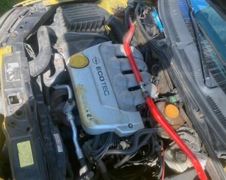 Желтый Опель Тигра, объемом двигателя 1.6 л и пробегом 777 тыс. км за 1500 $, фото 5 на Automoto.ua