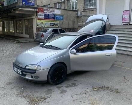 Сірий Опель Тігра, об'ємом двигуна 1.4 л та пробігом 268 тис. км за 2100 $, фото 5 на Automoto.ua