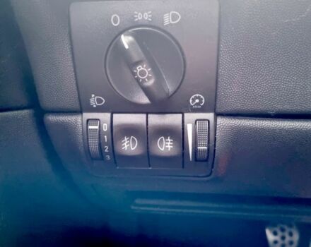 Серый Опель Тигра, объемом двигателя 0 л и пробегом 155 тыс. км за 5225 $, фото 5 на Automoto.ua