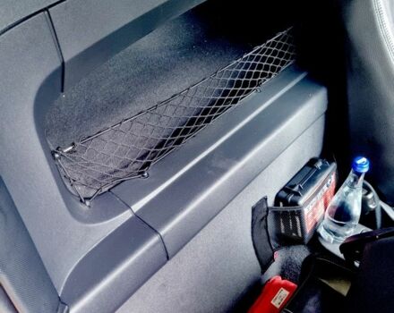 Серый Опель Тигра, объемом двигателя 1.3 л и пробегом 155 тыс. км за 5555 $, фото 7 на Automoto.ua