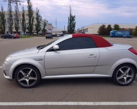 Серый Опель Тигра, объемом двигателя 1.3 л и пробегом 155 тыс. км за 5555 $, фото 1 на Automoto.ua