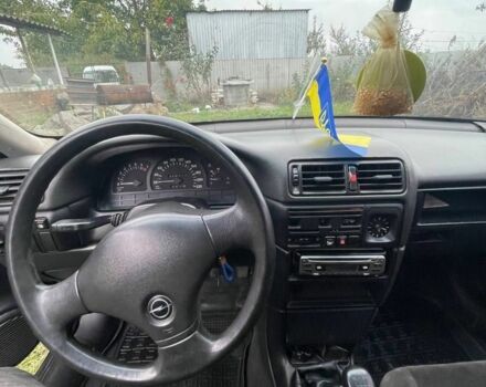 Сірий Опель Тігра, об'ємом двигуна 1.6 л та пробігом 326 тис. км за 1500 $, фото 8 на Automoto.ua