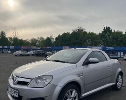 Сірий Опель Тігра, об'ємом двигуна 1.4 л та пробігом 210 тис. км за 4500 $, фото 1 на Automoto.ua