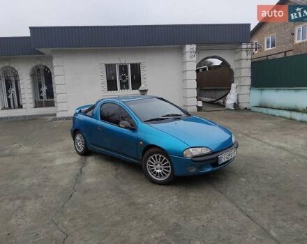 Зеленый Опель Тигра, объемом двигателя 1.6 л и пробегом 300 тыс. км за 2200 $, фото 1 на Automoto.ua