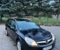 Черный Опель Вектра Б, объемом двигателя 1.9 л и пробегом 276 тыс. км за 1600 $, фото 1 на Automoto.ua