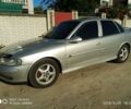 Сірий Опель Вектра Б, об'ємом двигуна 2 л та пробігом 260 тис. км за 4500 $, фото 1 на Automoto.ua