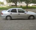 Серый Опель Вектра Б, объемом двигателя 1.6 л и пробегом 144 тыс. км за 1500 $, фото 8 на Automoto.ua