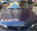 Синий Опель Вектра Б, объемом двигателя 2 л и пробегом 400 тыс. км за 3200 $, фото 1 на Automoto.ua