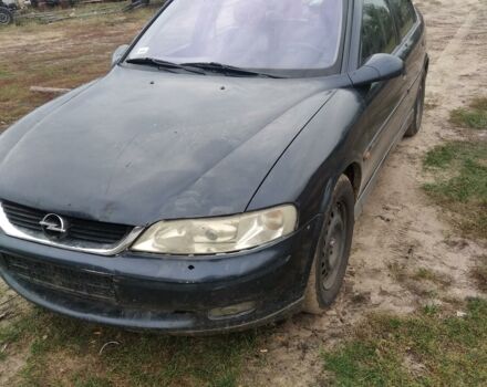 Синій Опель Вектра Б, об'ємом двигуна 2 л та пробігом 374 тис. км за 1400 $, фото 6 на Automoto.ua