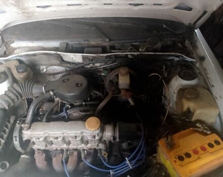 Белый Опель Вектра, объемом двигателя 0 л и пробегом 3 тыс. км за 600 $, фото 3 на Automoto.ua