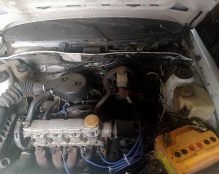 Белый Опель Вектра, объемом двигателя 0 л и пробегом 3 тыс. км за 600 $, фото 2 на Automoto.ua