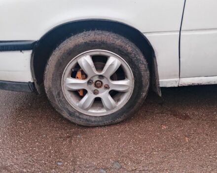 Белый Опель Вектра, объемом двигателя 1.6 л и пробегом 1 тыс. км за 1000 $, фото 7 на Automoto.ua