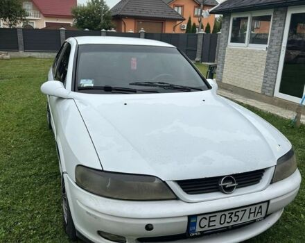 Белый Опель Вектра, объемом двигателя 2 л и пробегом 240 тыс. км за 1500 $, фото 1 на Automoto.ua