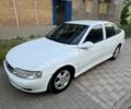 Белый Опель Вектра, объемом двигателя 2 л и пробегом 3 тыс. км за 826 $, фото 1 на Automoto.ua