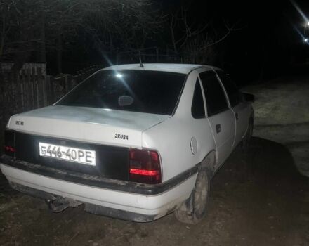 Белый Опель Вектра, объемом двигателя 2 л и пробегом 3 тыс. км за 1000 $, фото 4 на Automoto.ua