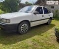 Опель Вектра 1989 в Стрые на Automoto.ua Белый Опель Вектра, объемом двигателя 1.6 л и пробегом 253 тыс. км за 1150 $, фото 4 на Automoto.ua