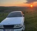 Білий Опель Вектра, об'ємом двигуна 1.8 л та пробігом 360 тис. км за 1400 $, фото 1 на Automoto.ua