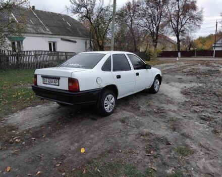 Білий Опель Вектра, об'ємом двигуна 2 л та пробігом 150 тис. км за 750 $, фото 6 на Automoto.ua