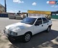 Белый Опель Вектра, объемом двигателя 1.6 л и пробегом 230 тыс. км за 850 $, фото 1 на Automoto.ua