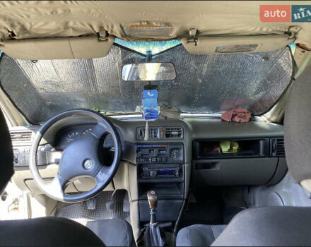 Белый Опель Вектра, объемом двигателя 1.4 л и пробегом 650 тыс. км за 1100 $, фото 3 на Automoto.ua