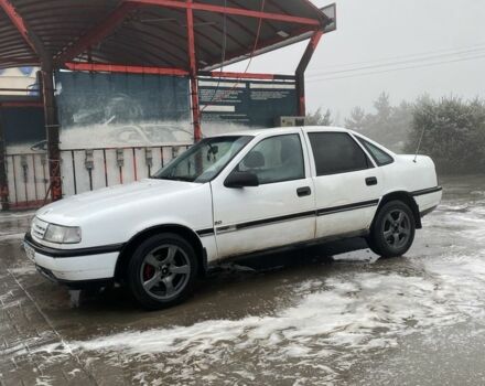 Білий Опель Вектра, об'ємом двигуна 2 л та пробігом 3 тис. км за 1300 $, фото 1 на Automoto.ua