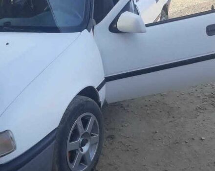 Белый Опель Вектра, объемом двигателя 0 л и пробегом 378 тыс. км за 2100 $, фото 1 на Automoto.ua