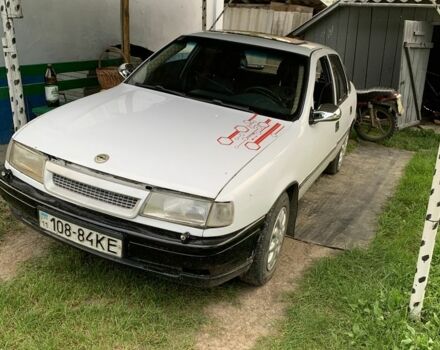 Белый Опель Вектра, объемом двигателя 1.6 л и пробегом 3 тыс. км за 1250 $, фото 2 на Automoto.ua