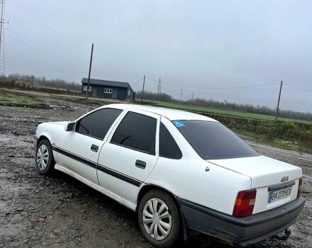 Белый Опель Вектра, объемом двигателя 2 л и пробегом 242 тыс. км за 2000 $, фото 5 на Automoto.ua