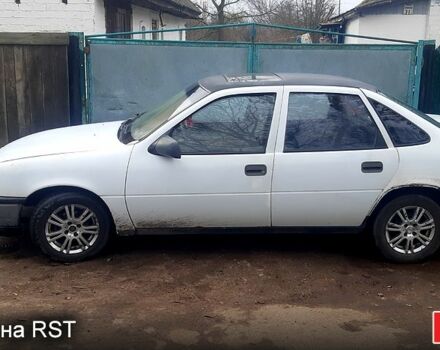 Білий Опель Вектра, об'ємом двигуна 1.6 л та пробігом 136 тис. км за 1100 $, фото 1 на Automoto.ua